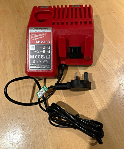 Broken milwaukee m12 18c 12v - milwaukee, m12-18c