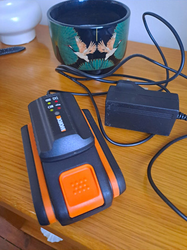 Worx powershare 20v - powershare, max