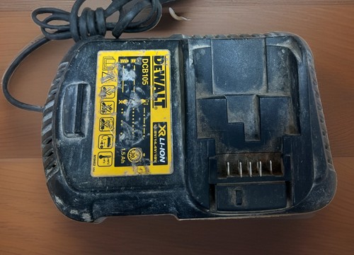 Dewalt dcb105 ion power - dcb105, li-ion
