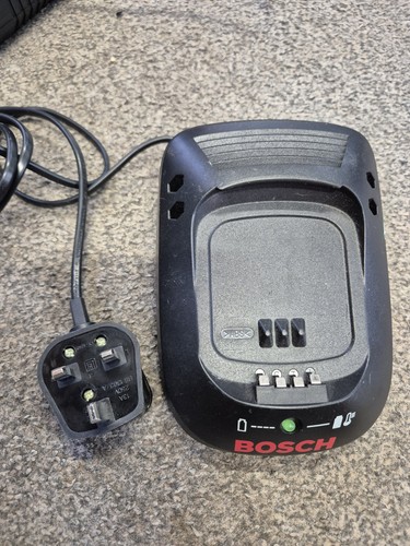 Bosch 2215 power tool - cv,