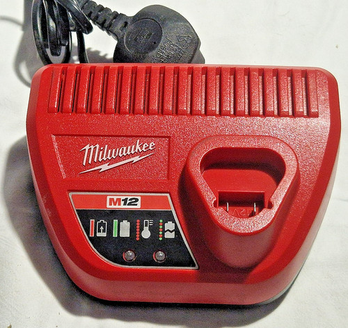 Milwaukee m12 c12c - milwaukee, tool